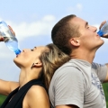 Fakta, Minum Air Berlebihan pun Bisa Berbahaya