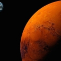 Badai Salju Malam Hari Mungkin Mengitari Mars