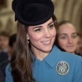 Ada Bros Misterius di Pakaian Kate Middleton, Apa Artinya?
