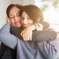 Apakah Anda dan Ibu Anda Bersahabat? Kenali Lewat 10 Cara Ini
