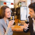 6 Saran Bartender Untuk Kencan Menyenangkan di Bar