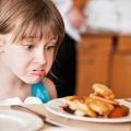 Study, Anak yang Pilih-pilih Makanan Bisa Jadi karena Tekanan Orang Tua