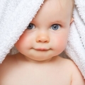 Mengatasi Kulit Kering pada Bayi, Menurut Dokter Spesialis Anak