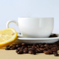 Jus Lemon dalam Kopi Hitam, Bisakah Membantu Turunkan Berat Badan?
