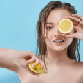Manfaat Menakjubkan Jus Lemon Untuk Rambut