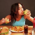 Yuk, Buang Kenginan Makan Junk Food Melalui Cara Kilat