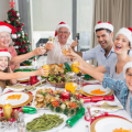 Banyak Makan di Hari Natal, Gimana Biar Berat Badan Nggak Naik?
