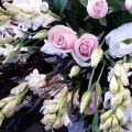 Dekorasi Pesta Pernikahan dengan 4 Pilihan Bunga Lokal Ini