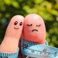 Pasangan Mungkin Musuh Diet Terbesar Anda, Menurut Studi