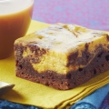 Mudah dan Praktis, Begini Cara Membuat Brownies Mangga Cheesecake