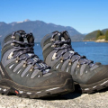 Cara Memilih Sepatu Hiking yang Tidak Akan Melukai Kaki Anda