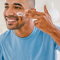 Tips Memilih Produk Sunscreen Terbaik untuk Pria