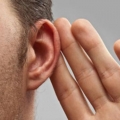 Telinga yang Baik untuk Mendengar Bisa Menjadi Tanda Masalah Kesehatan Mental