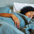 Cara Tidur Lebih Nyenyak: Tips Bangun Tengah Malam